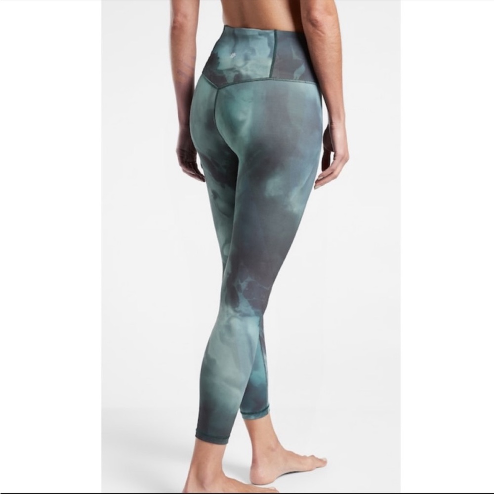 Athleta Elation Printed Tie Dye Marble Printed 7/8 Tight 2X
